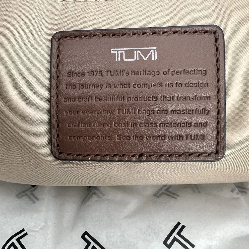 NEW TUMI Harrison SYCAMORE Slim 100% Leather Laptop Brief Briefcase COGNAC BROWN